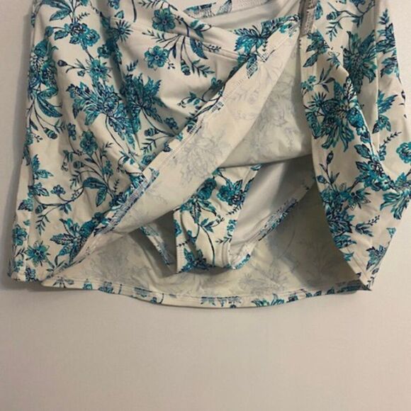 Lands' End Blue/Green Floral Swim Skirt with attached brief, size  14 - Picture 2 of 4